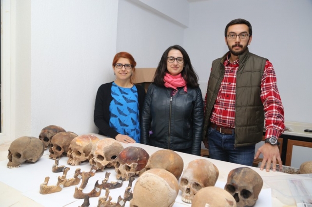  Alanya’daki mağarada 7 bin yıllık toplu mezar kalıntıları bulundu 