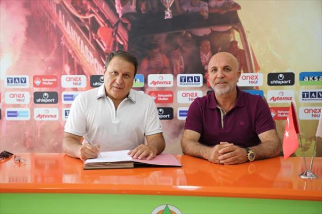 Alanyaspor'da sponsorluk anlaşması