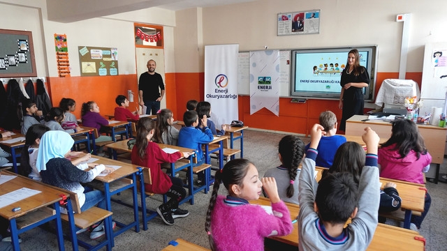 Antalya’da enerji okuryazarlığı eğitimleri başladı, hedef 5 bin öğrenciye ulaşmak