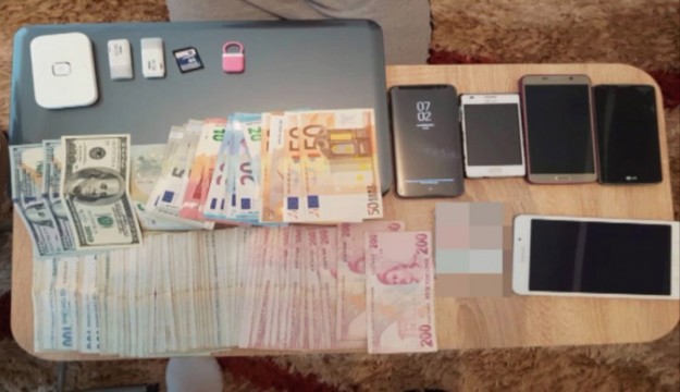 Antalya’da FETÖ operasyonu: 8 gözaltı  