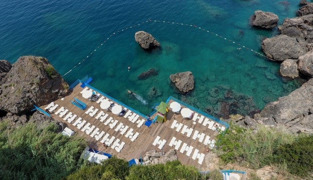  Antalya’da Mavi bayraklı Falez plajları açıldı   