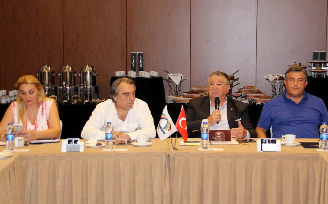 Antalya’nın futbol turizmindeki hedefi 2 bin takım 