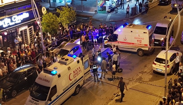  Antalya'da feci kaza: 1 ölü, 2 yaralı  
