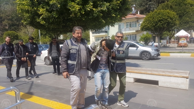 Antalya'da FETÖ bahanesiyle dolandırıcılık iddiası