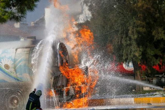 Antalya'da LPG tankerinde yangın