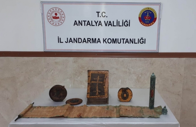 ​Antalya'da tarihi eser kaçakçılığı operasyonu
