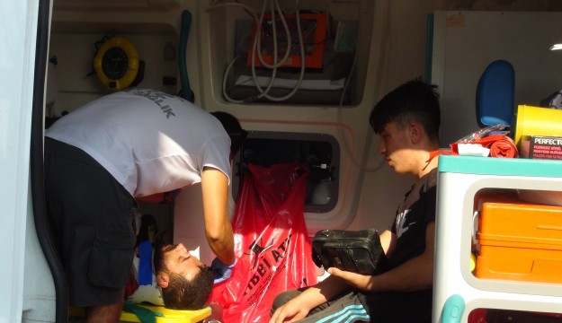 Antalya'da trafik kazası: 3 yaralı 