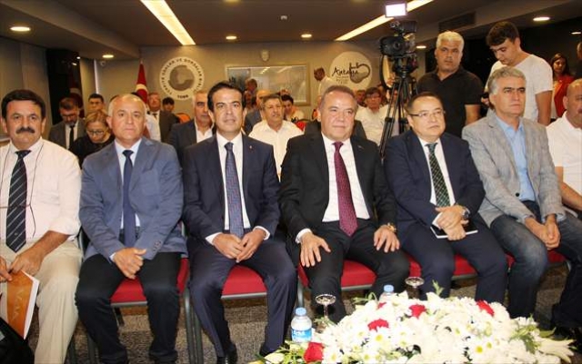 Antalya'da "Yerel Yönetimler ve Tarım" Toplantısı