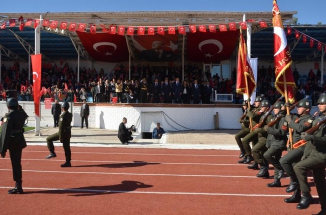 Burdur'da coşkulu 29 Ekim kutlaması