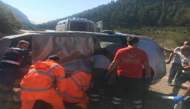 Burdur'da trafik kazası! sürücü hayatını kaybetti