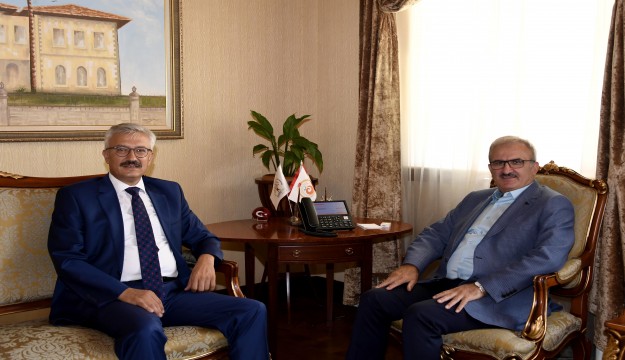 Cumhuriyet Başsavcısı Solmaz'dan Vali Karaloğlu'na veda ziyareti 