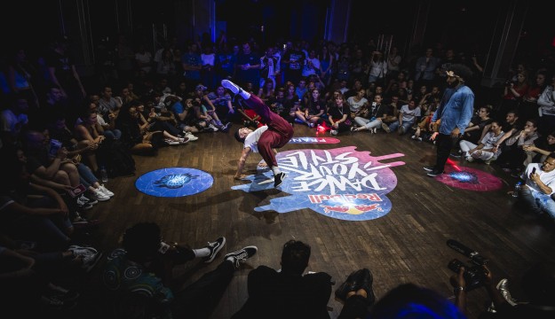 Dans türlerinin yarıştığı Red Bull Dance Your Style bu pazar Antalya’ya geliyor  