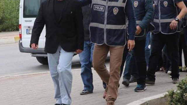 GÜNCELLEME - Ebru Türel'in ses kaydı iddiasına ilişkin operasyon