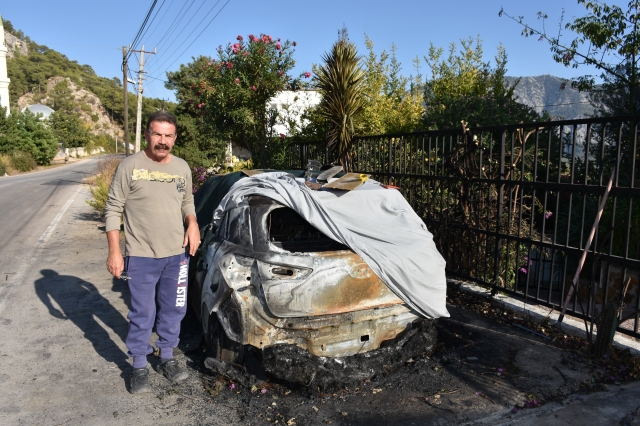 Kumluca’da araç yangını  