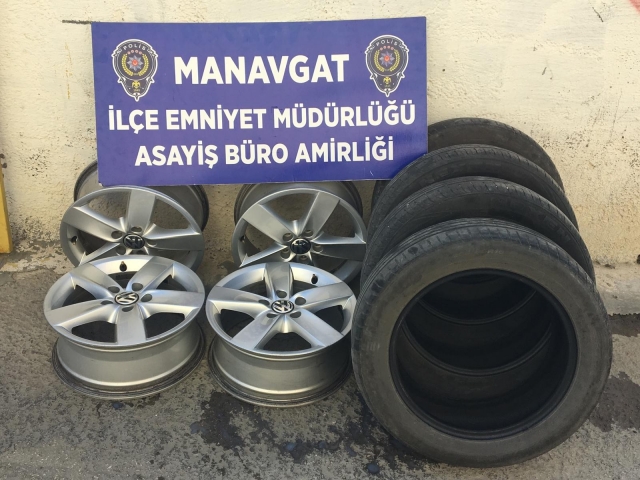  Manavgat’ta 2 oto hırsızı yakalandı  