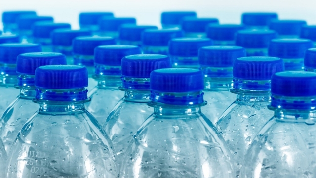 Yargıtay Ceza Genel Kurulu su dolu pet şişeyi silah saymadı