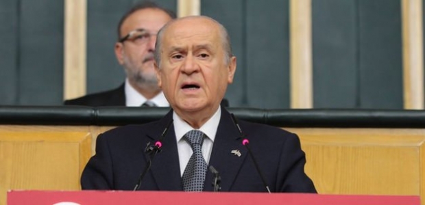 Devlet Bahçeli'den Paris katliamına tepki