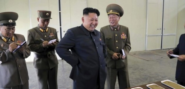 Kim Jong-Un yanında neden bu kadar adam taşıyor?