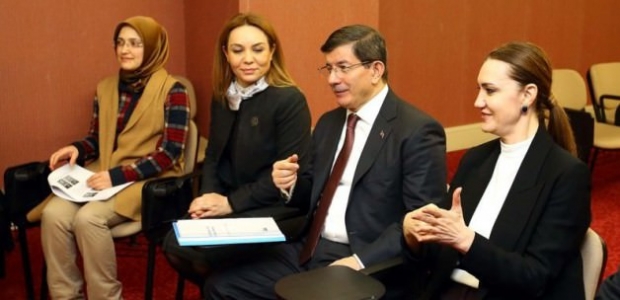 Başbakan Davutoğlu işareti verdi