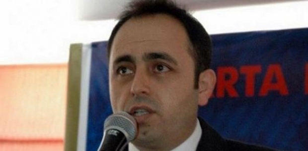 SUAT HOCA İSTİFA ETTİ