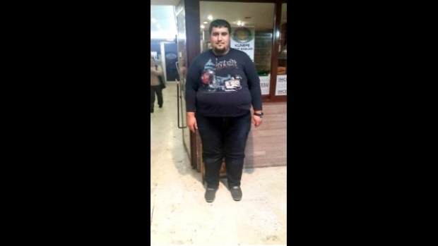 Antalya'da Babasının Araba Sözü Bir Yılda 86 Kilo Verdirtti
