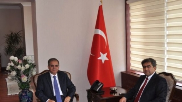 Prof.dr. İskender Akkurt'tan Vali Süleyman Tapsız'a Ziyaret