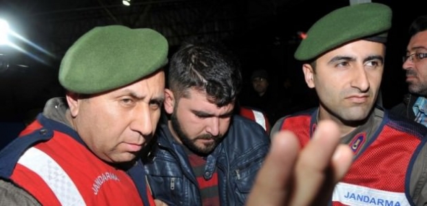 Doğan'a sert cevap: Bir de para mı istiyorsun?