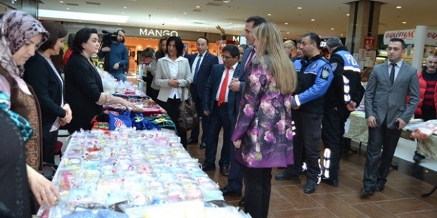Iyaşpark AVM’de kermes