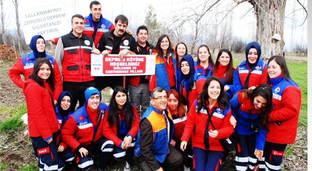 TÜRKİYE’NİN İLK DEPREM KÖYÜ BURDUR'DA KURULDU