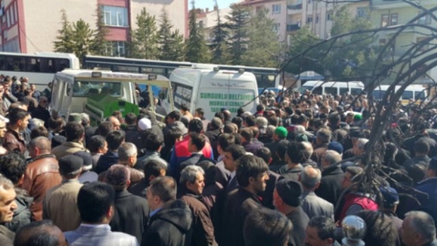 Kazada Ölenler Son Yolculuklarına Uğurlandı