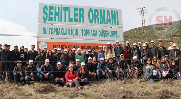 Isparta OGM'den Şehitler Ormnanı'na Fidan Dikimi