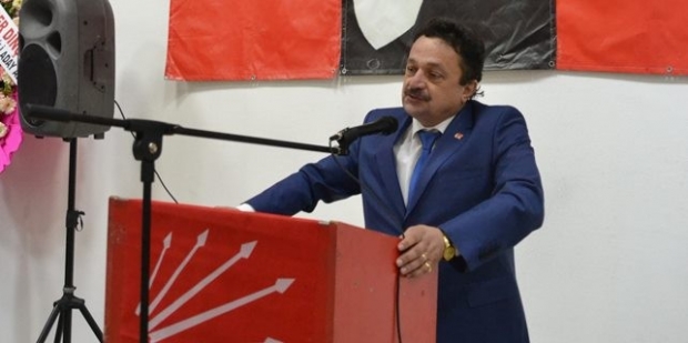 Siyaset bir hizmet aracıdır