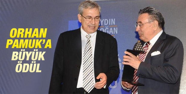 Aydın Doğan Ödülü Orhan Pamuk'a verildi