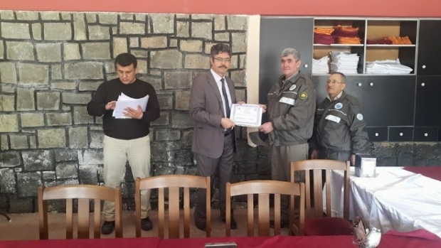 Doğu Koruma ve Milli Parklar personeline teşekkür belgesi