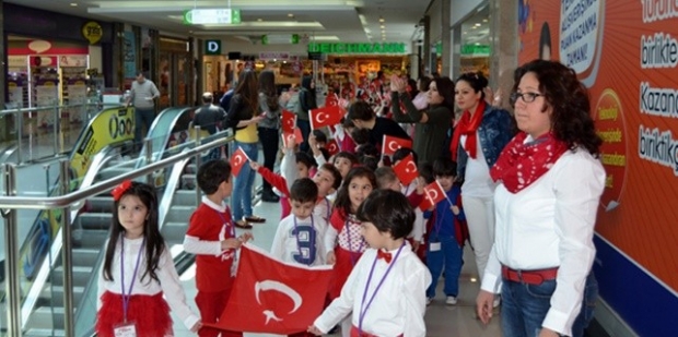 23 Nisan etkinlikleri IYAŞPARK’ta devam ediyor