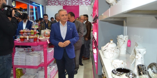 Lina Home Iyaşpark AVM’de açıldı