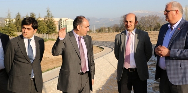Vali Özkan, Atabey’de incelemelerde bulundu