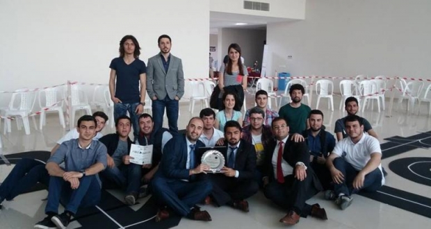 SDÜ TEKNOLOJİ KULÜBÜ, ROBOT YARIŞMASI'NDA İKİNCİ OLDU