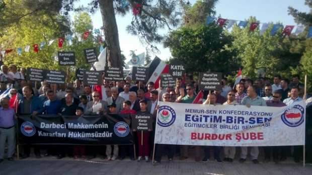 MURSİ’YE ÖZGÜRLÜK