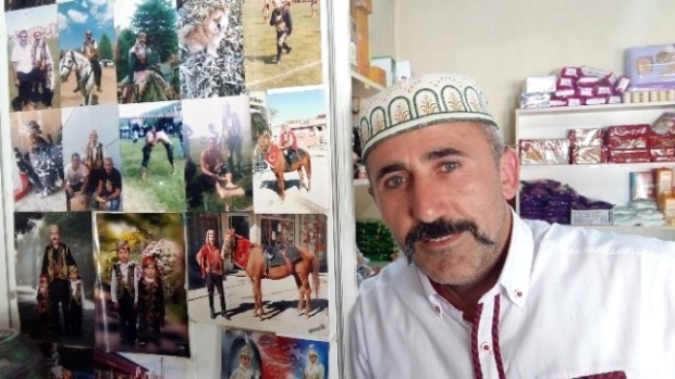 Osmanlı Aşığı Büfecinin Tek Hayali Diriliş Dizisinde Oynamak