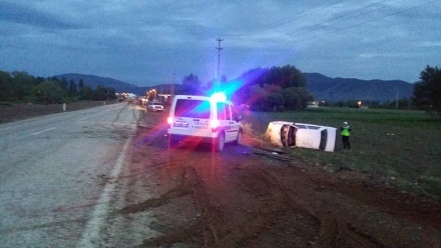 Isparta yolu üzerinde Trafik kazası 