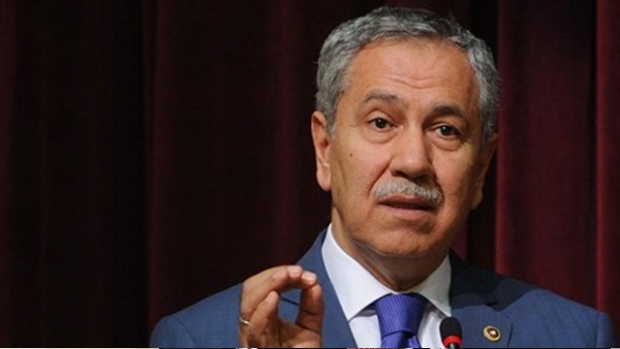 Bülent Arınç'tan Makam Aracı Tartışmasında Cumhurbaşkanı'na Eleştiri