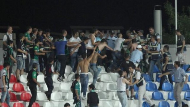Isparta'da oynanan maçta Taraftar Kavgası Tedirginlik Yarattı