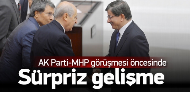 Gözler Davutoğlu-Bahçeli görüşmesinde