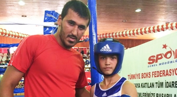 IYAŞ'lı Ramazan Demir Türkiye üçüncüsü