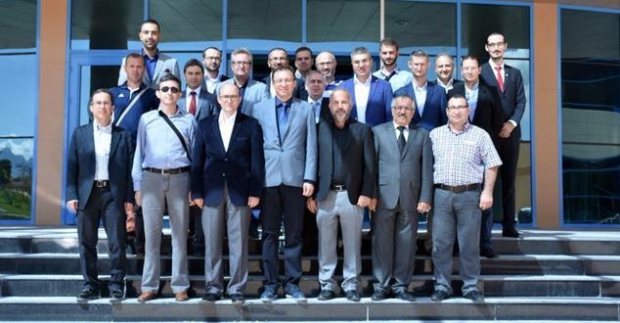 Rektör Çarıkçı’dan Rektör Korkmaz’a ziyaret