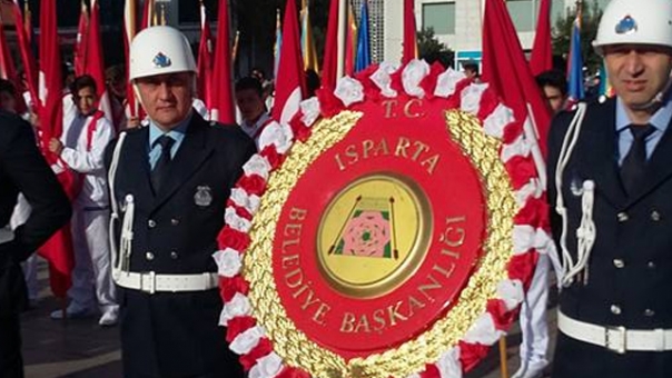 Atatürk 10 Kasım'da Isparta'da Saygıyla Anıldı