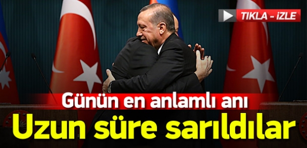 Cumhurbaşkanları'ndan Duygulandıran Kucaklaşma