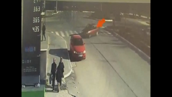 Isparta'da  Drift Sonucu Trafik Kazası  