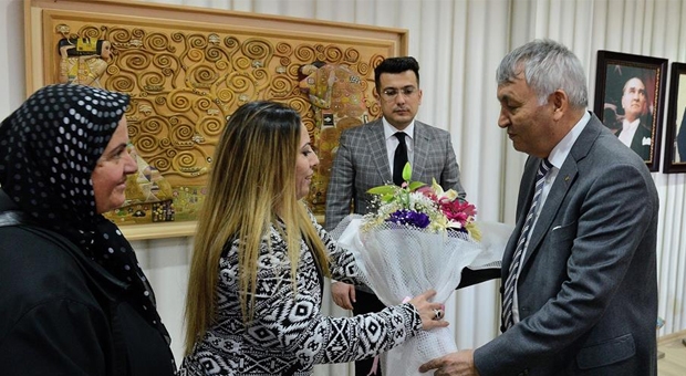 BAŞKAN GÜNAYDIN’A HİZMETTE 12.YIL ZİYARETİ